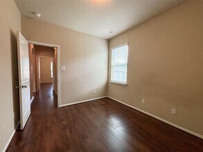 Building Photo - 3407 Daniel Falls Ln