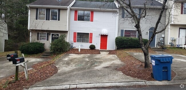 Building Photo - 6986 Flagstone Dr