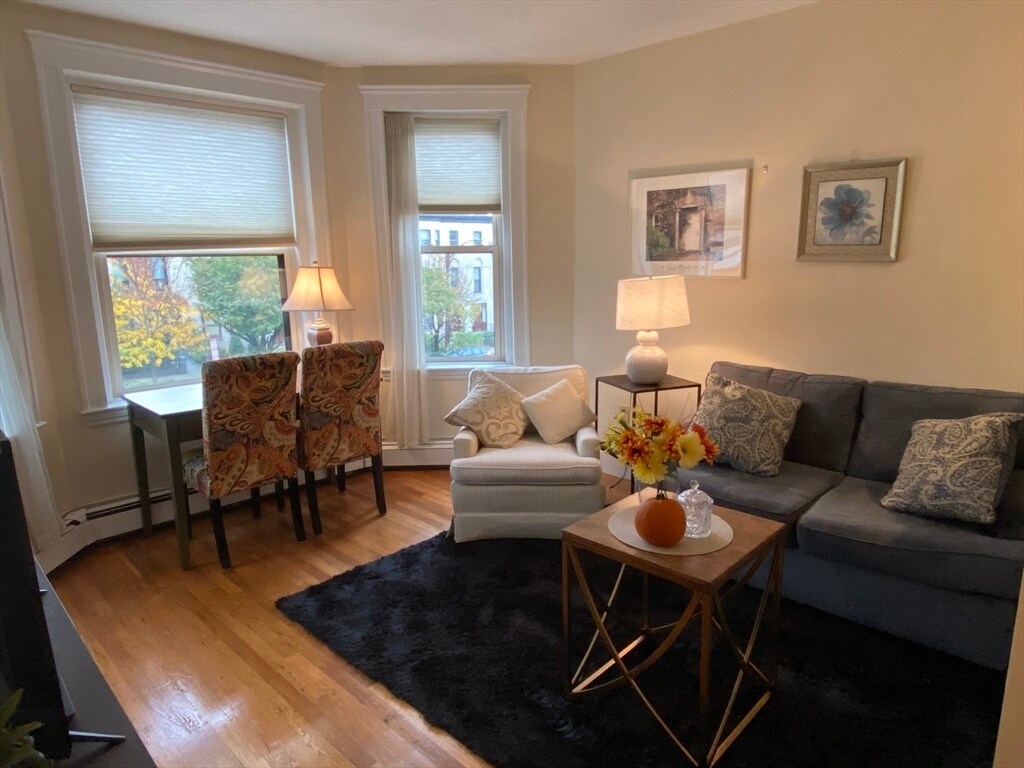 Foto principal - 451 Park Dr