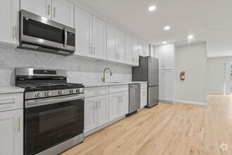 Building Photo - 45 Jewett Ave