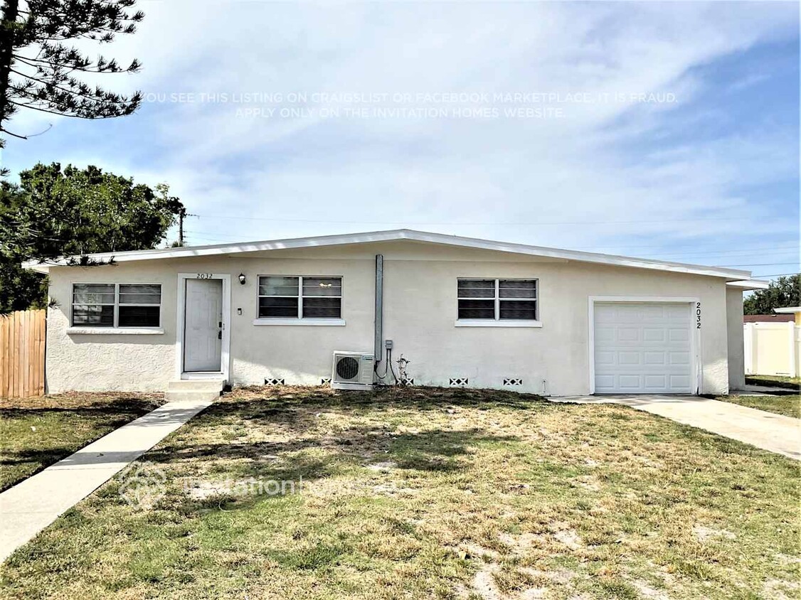 Primary Photo - 2032 29th Ave W