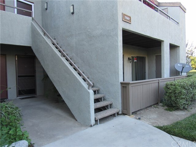 Foto del edificio - 21991 Rimhurst Dr