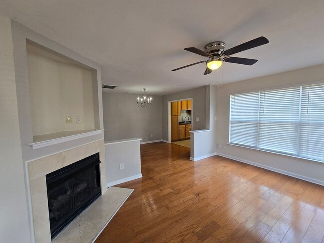 Building Photo - Gateway at Brier Creek
