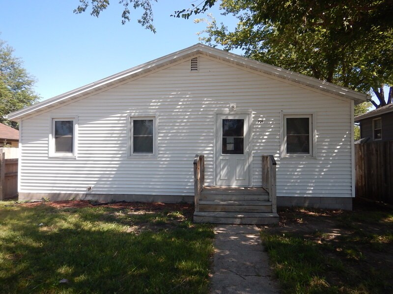 721 S Eastman Ave, North Platte, NE 69101 House Rental in North