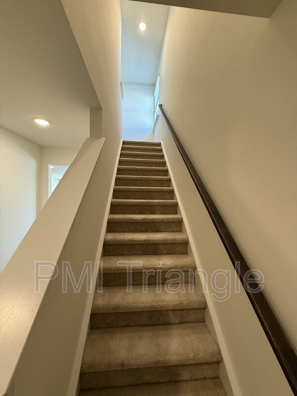 Building Photo - 6401 Granite Quarry Dr