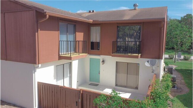 Foto del edificio - 4360 Lilac St