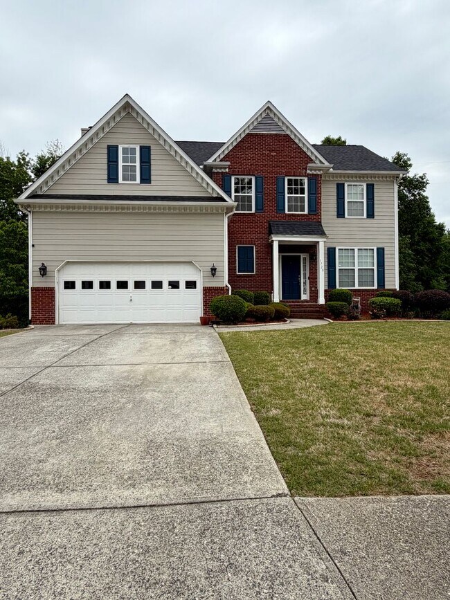 Photo - Stunning 5BR Retreat in Gated Village at Telfair House