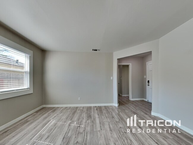 Foto del edificio - 6335 40th Avenue Sacramento CA
