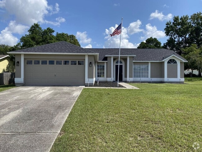 Front House - 7393 Landmark Dr
