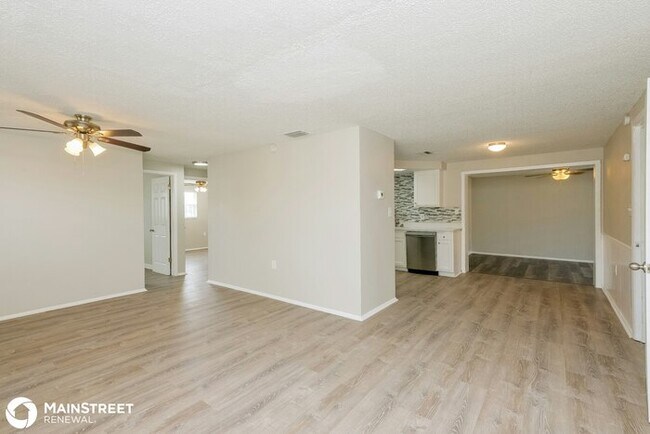 Foto del edificio - 1319 GERARD LN, HOLIDAY, FL 34690