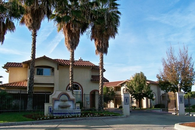 Foto del edificio - Villa Palmilla