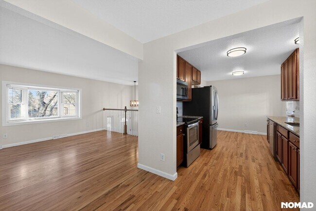 Foto del edificio - Charming 4BR House in Aurora