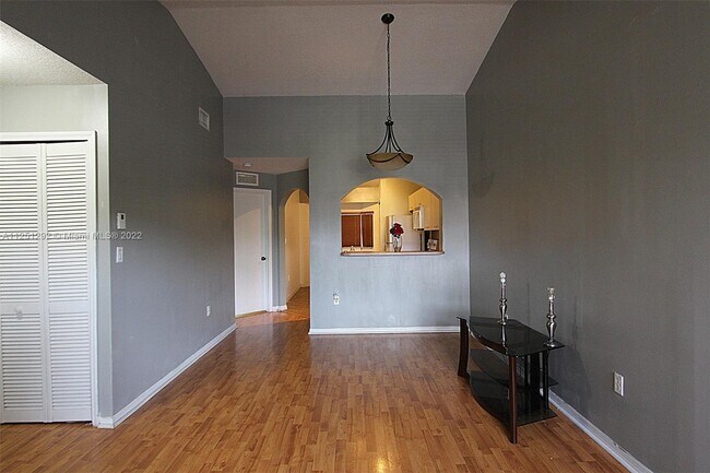 Foto del edificio - 1250 SE 31st Ct