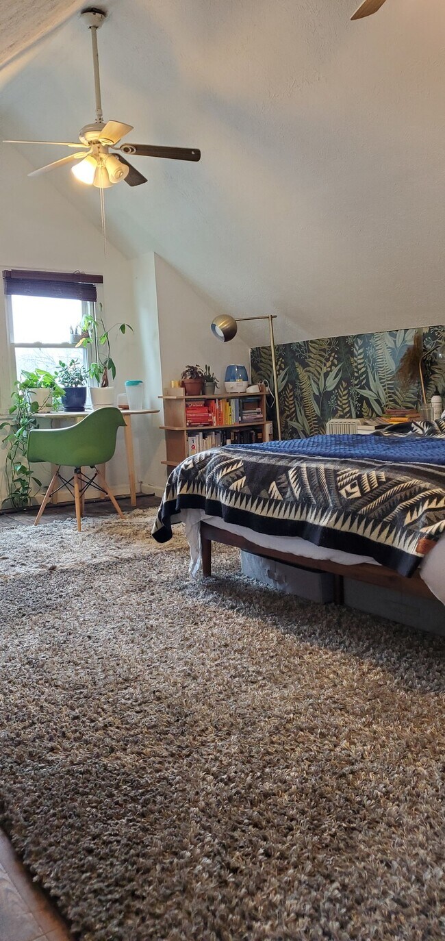 Foto del edificio - 236 E Maynard Ave