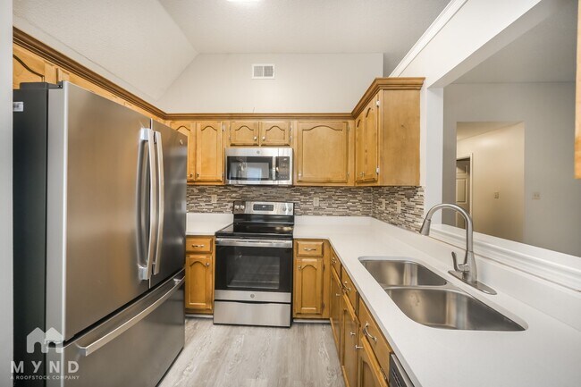 Foto del edificio - 8418 Regal Bend Dr