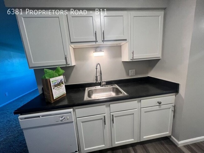 Foto del edificio - 6381 Proprietors Rd