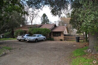 Building Photo - 209 Sutter Ave