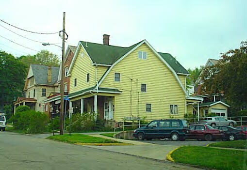 Primary Photo - 210 State St