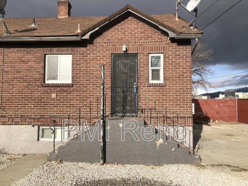 Primary Photo - 589 Stewart St