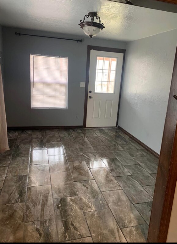 Foto del edificio - 1451 SW 13th St