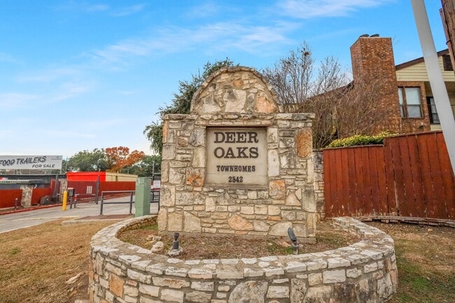Charming 1-Bedroom Condo in the Heart of t... - Charming 1-Bedroom Condo in the Heart of t...