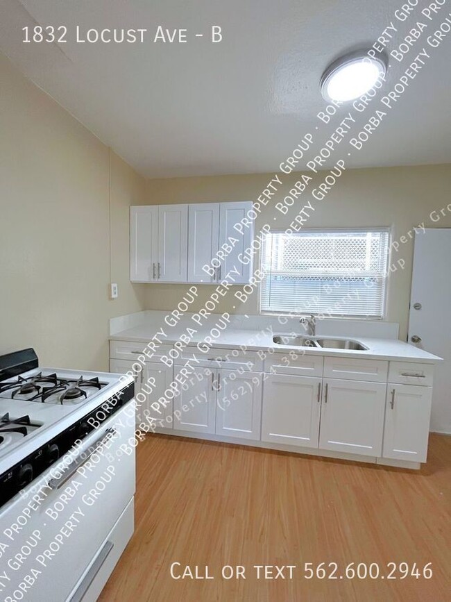 Foto del edificio - CHARMING SINGLE-STORY 1 BEDROOM 1 BATHROOM...