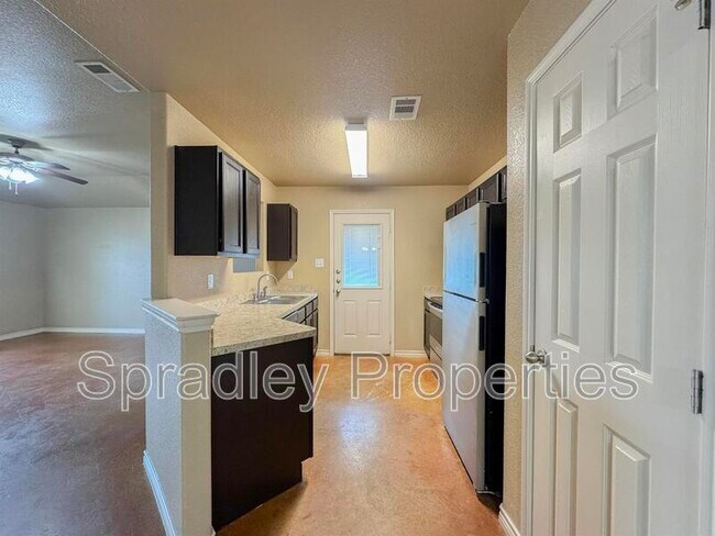 Foto del edificio - 1575 Chance Ct