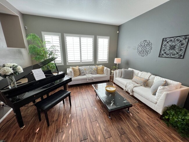 Building Photo - FURNISHED 4BD/3BA SUMMERLIN HOME W/ POOL/S...