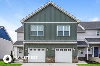 Building Photo - 2070 N Sarah Dr