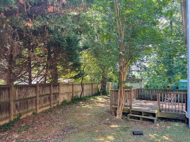 Building Photo - 104 Barbour Dr