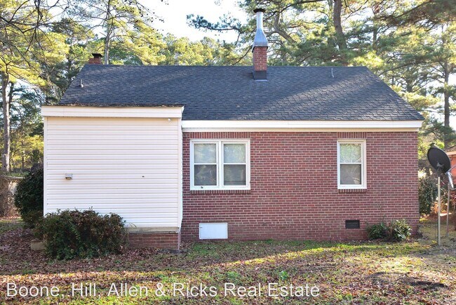 Foto del edificio - 3 br, 1 bath House - 740 Cedarbrook Drive