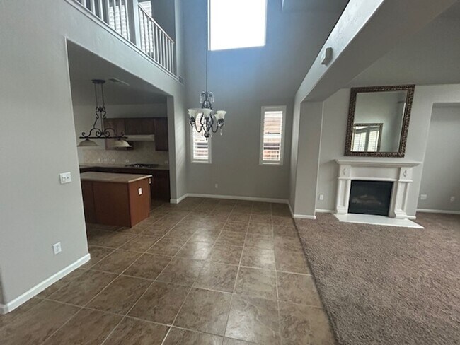 Foto del edificio - 4929 W Pianosa Ave