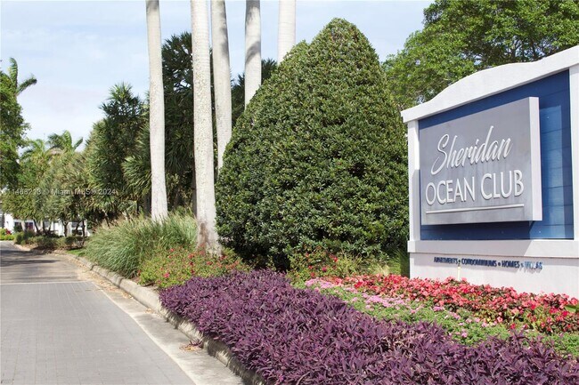 Building Photo - 2721 Ocean Club Blvd