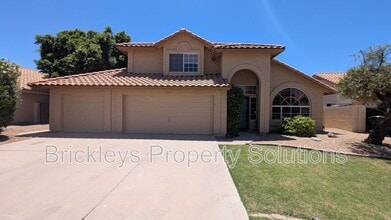 Building Photo - 2363 W Hemlock Ct