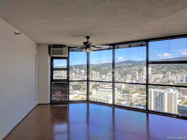 Building Photo - 930 Kaheka St