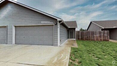 Building Photo - 1270 N Curtis Ct