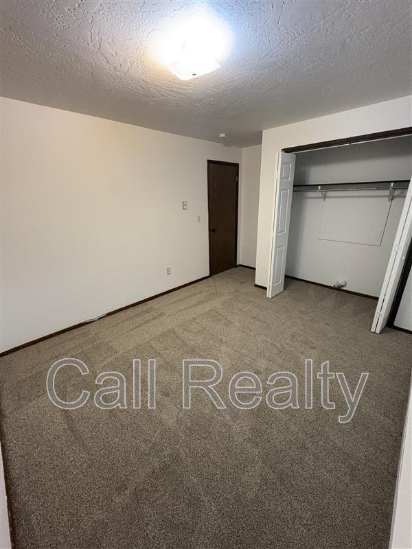 Building Photo - 3911 S Moffitt Rd