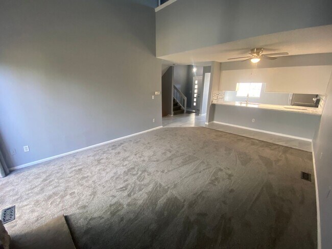 Foto del edificio - 3 br, 2.5 bath House - 13650 E Evans Ave