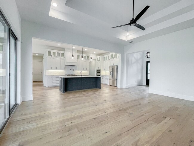 Building Photo - Copper Ridge Subdivision in New Braunfels