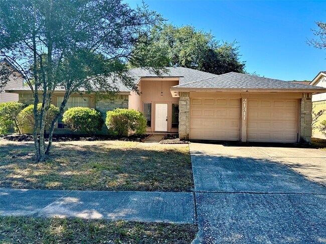 Foto del edificio - 21311 Fernhollow Ln