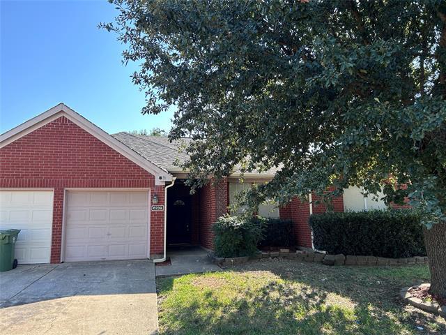 Foto principal - 6239 St Leonard Dr