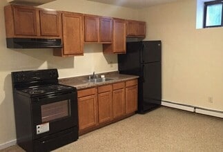 Building Photo - 9 Ruggles St