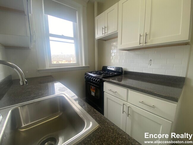 Foto del edificio - 1175 Boylston St