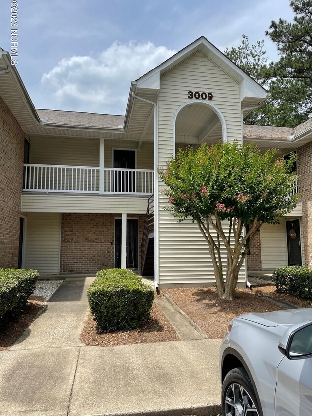 3009 Mulberry Ln Unit A, Greenville, NC 27858 Condo for Rent in