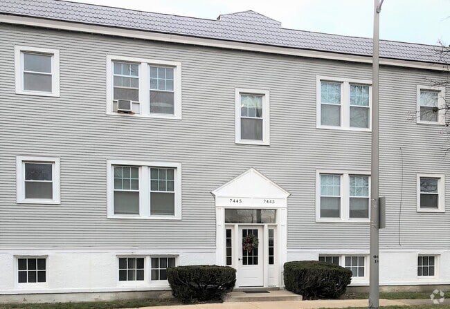 Building Photo - 7445 Jackson Blvd