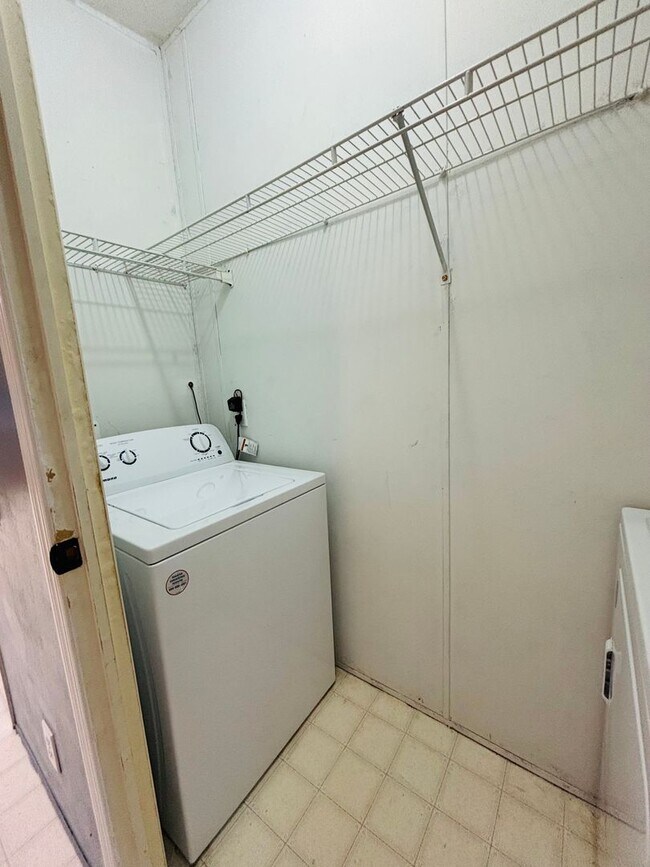 Foto del edificio - 3 Bedroom 2 Bath House
