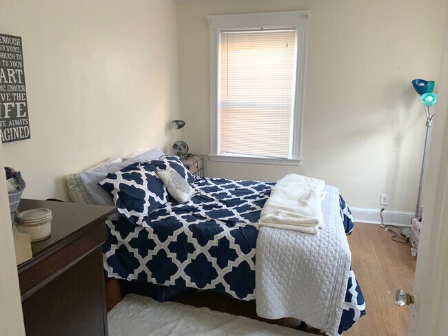 Building Photo - 2001 Commonwealth Avenue