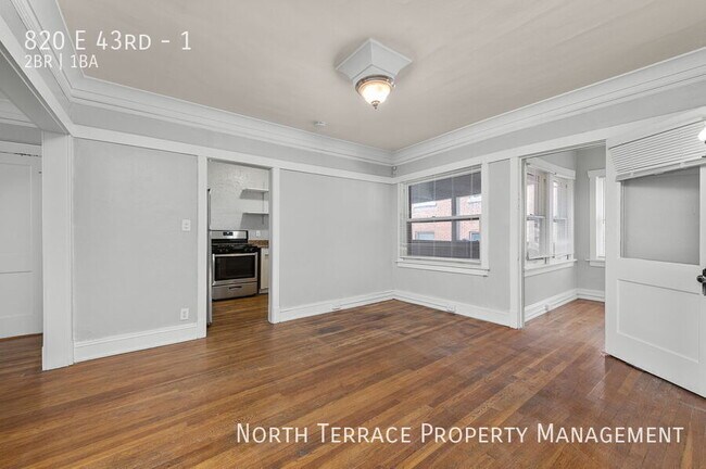 Foto del edificio - Historic Charm Meets Modern Vibes – 2BR w/...