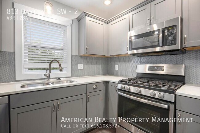 Foto del edificio - 813 Dayton St SW