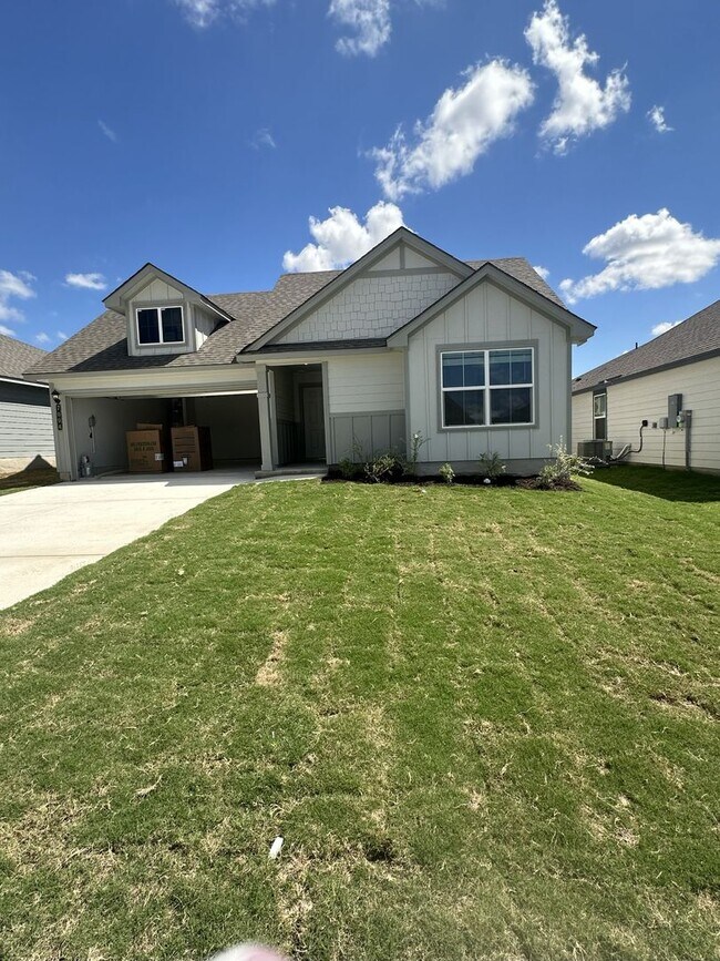 Building Photo - 3 Bedroom Home just MINUTES from Ft Hood!